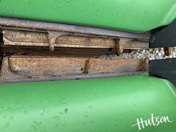 Photo of 2001 John Deere 893