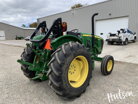 Photo of 2022 John Deere 5065E