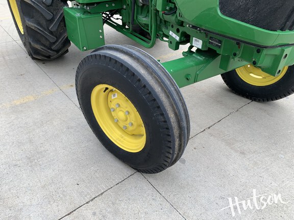 Photo of 2022 John Deere 5065E