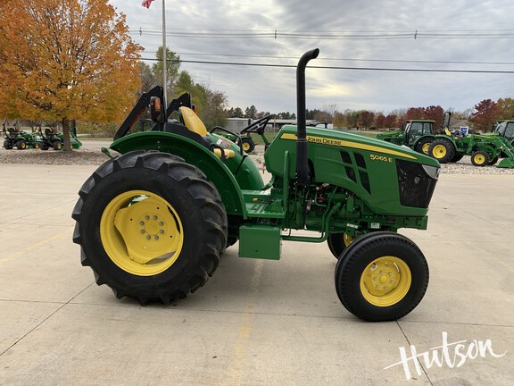 Photo of 2022 John Deere 5065E