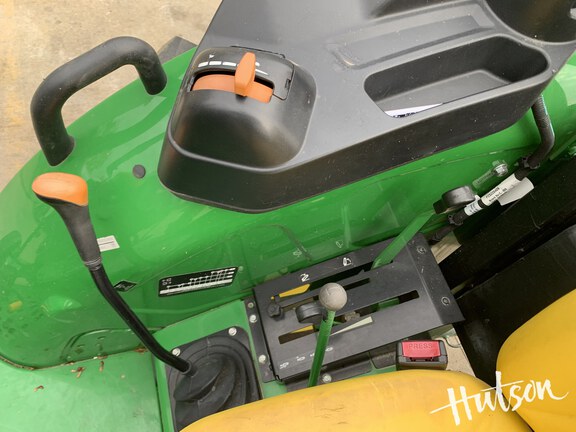 Photo of 2022 John Deere 5065E