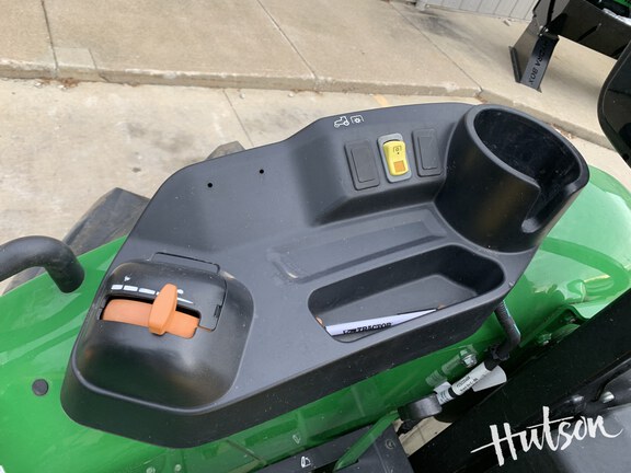 Photo of 2022 John Deere 5065E