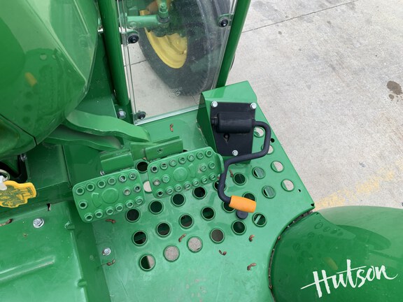 Photo of 2022 John Deere 5065E
