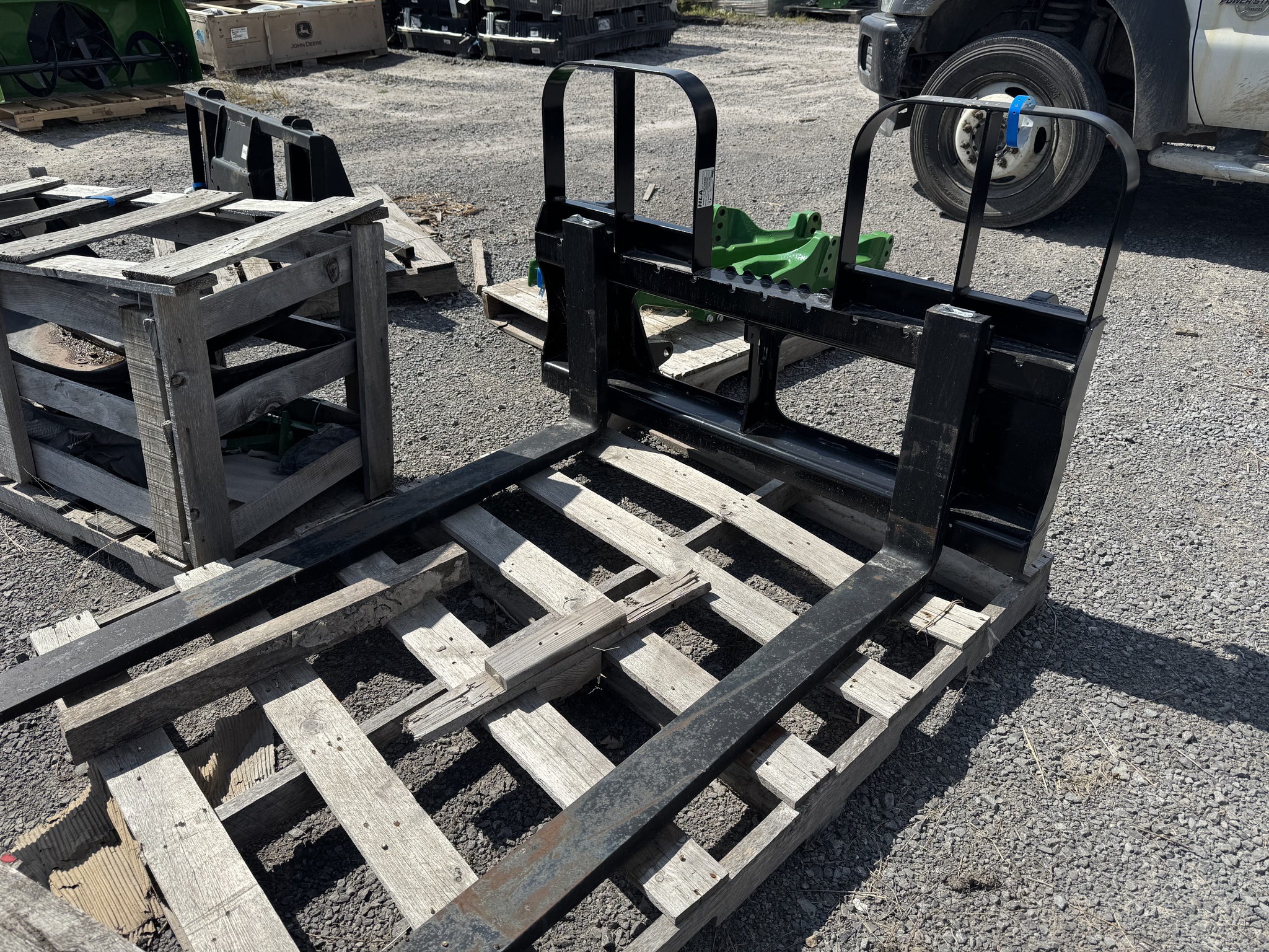 2024 Horst 5500LB PALLET FORKS Image 1
