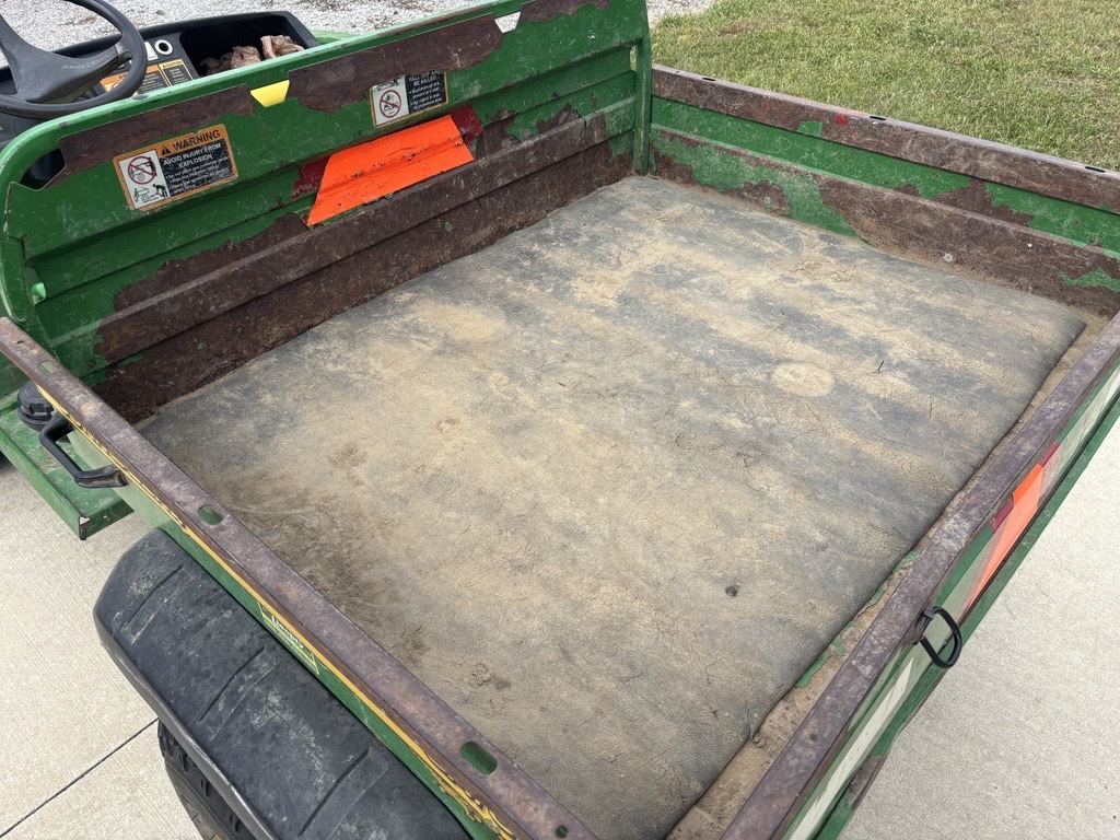 2006 John Deere TS 4X2 Image 7