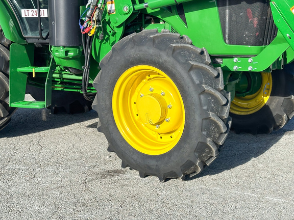 2024 John-Deere 5100E