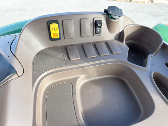 2024 John-Deere 5100E