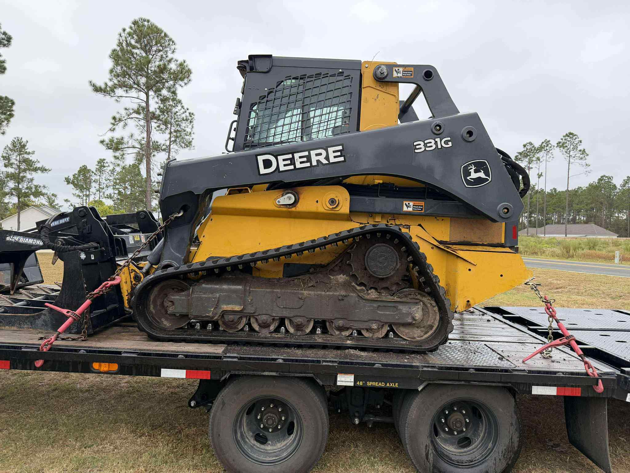 2019 John Deere 331G Image 2
