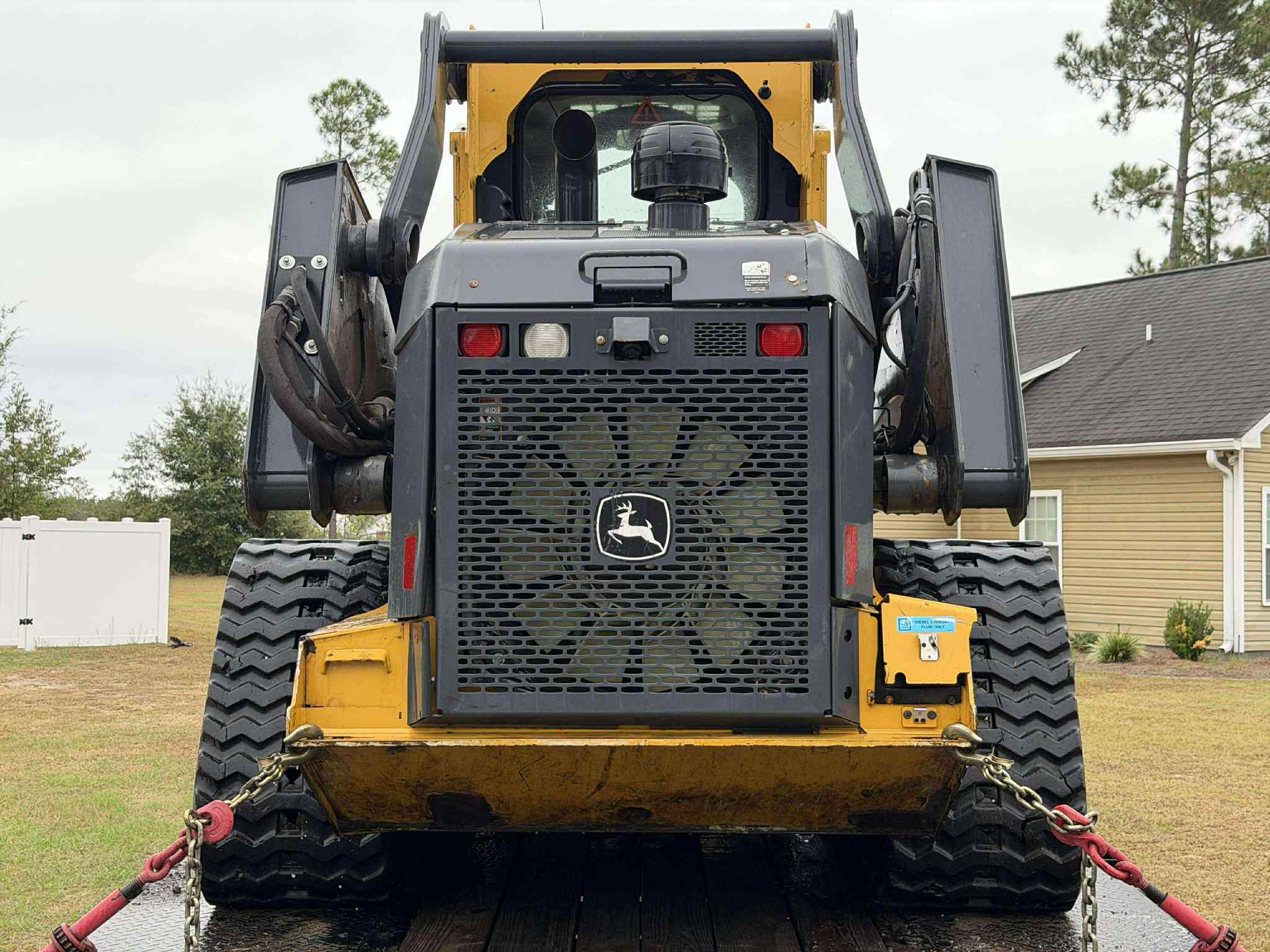 2019 John Deere 331G Image 4