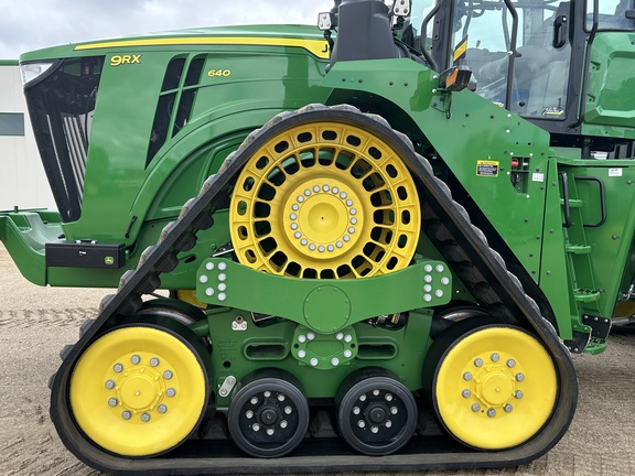 2024 John Deere 9RX 640 (13th thumbnail)
