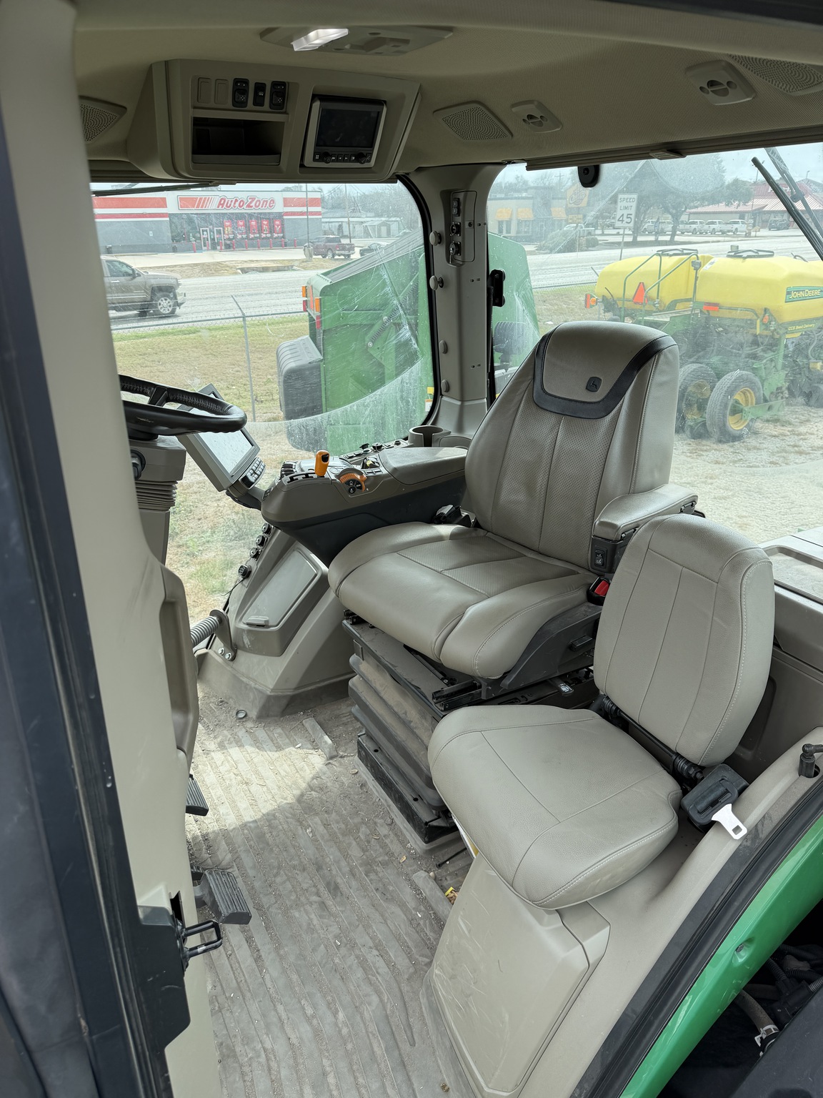 2020 John Deere 8RT 410 Image 10