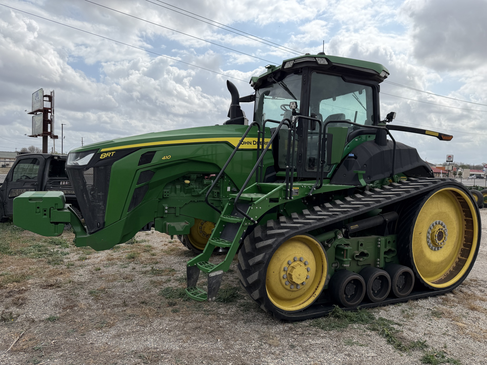 2020 John Deere 8RT 410 Image 1