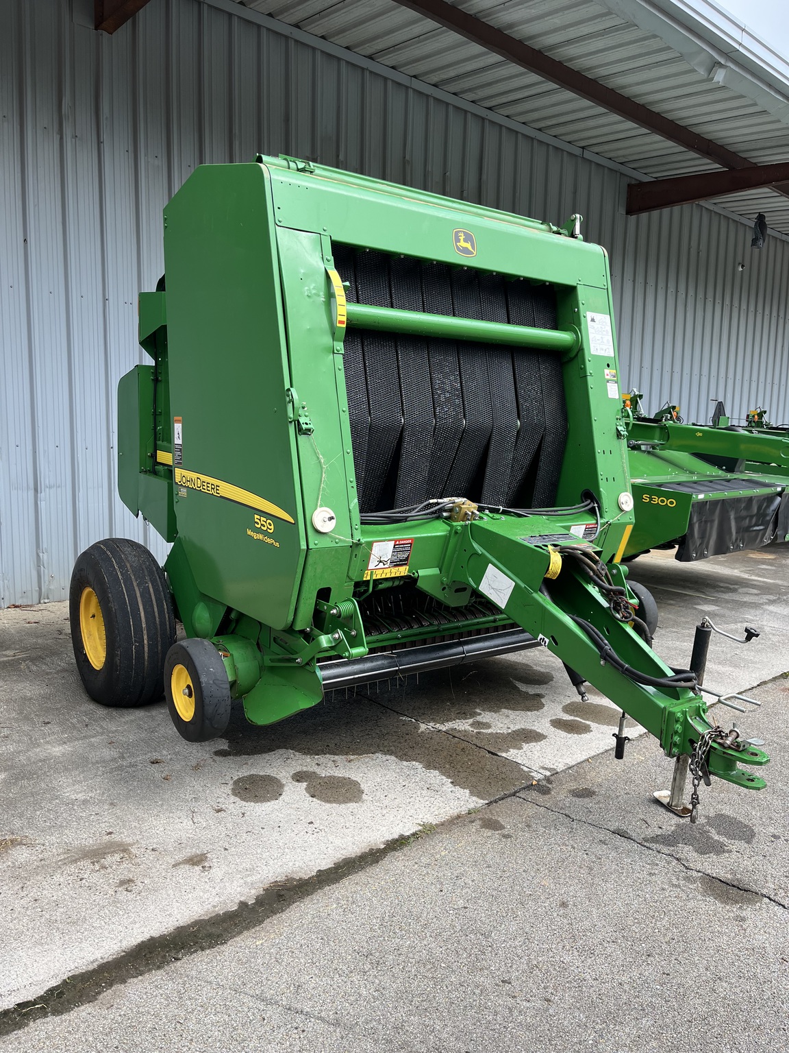 2016 John Deere 559 Image 3