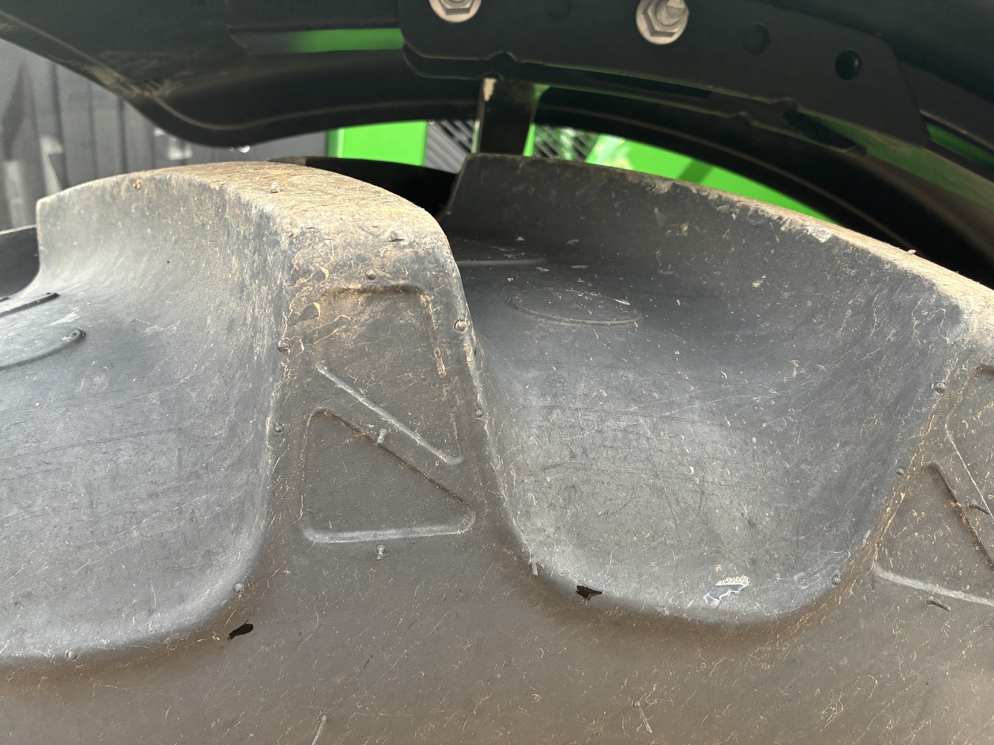 2024 John Deere 6120M Image 9