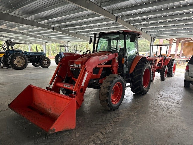 2017 Kubota M5-111 Image 1