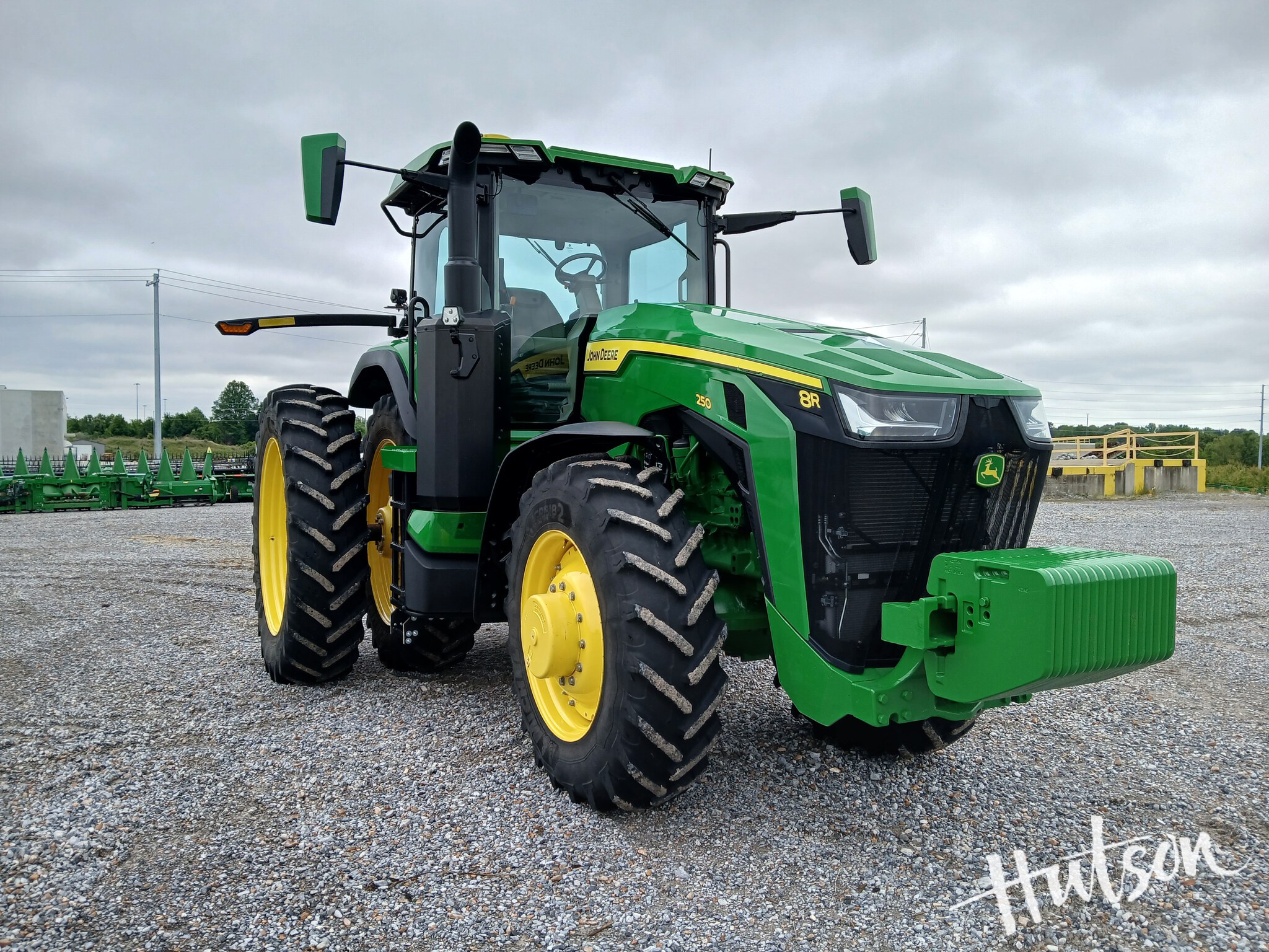 2024 John Deere 8R 250