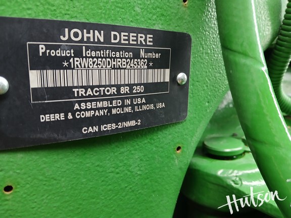 Photo of 2024 John Deere 8R 250