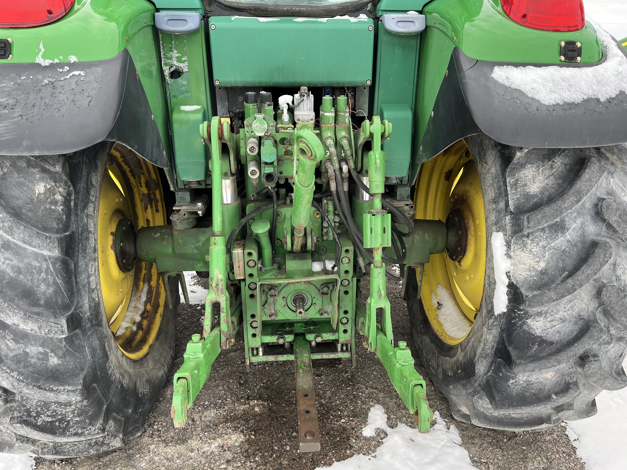 2002 John Deere 6420 Image 6