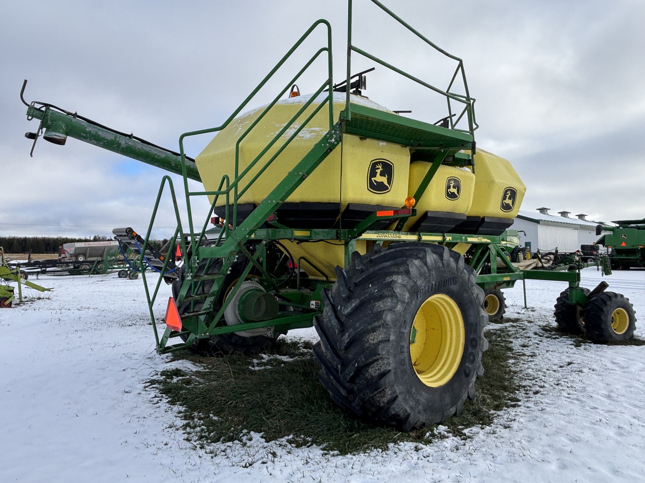 2012 John Deere 1910 Image 3