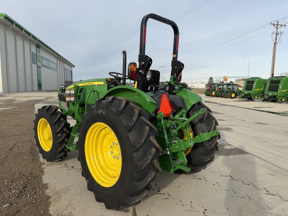 2025 John Deere 5060E - Photo5