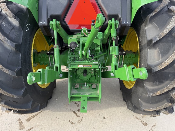 2025 John Deere 5060E - Photo19