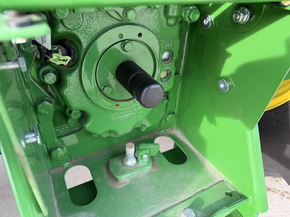 2025 John Deere 5060E - Photo21