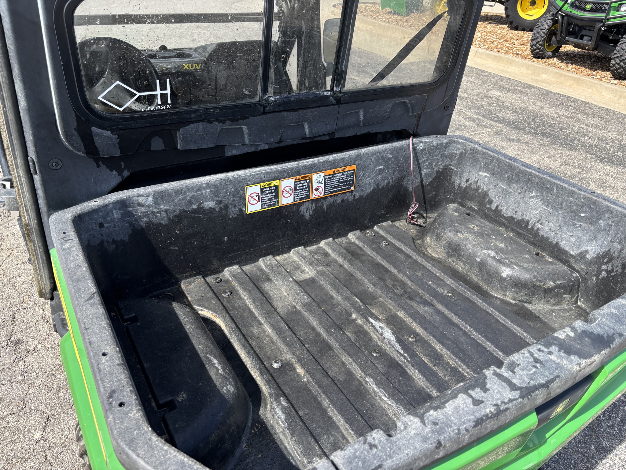  2022 John Deere XUV 590E at Heritage Tractor in Baldwin City, KS
