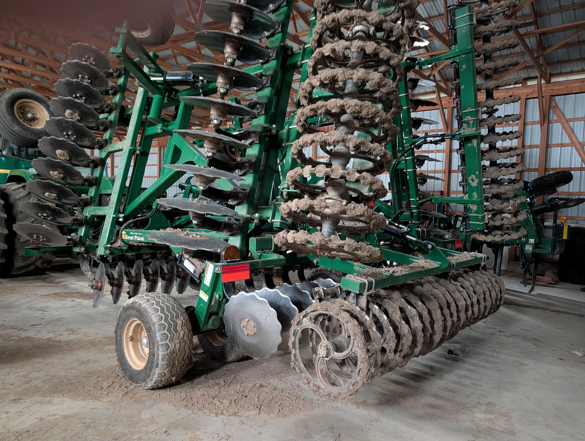 2020 Great Plains UD2600 Image 2