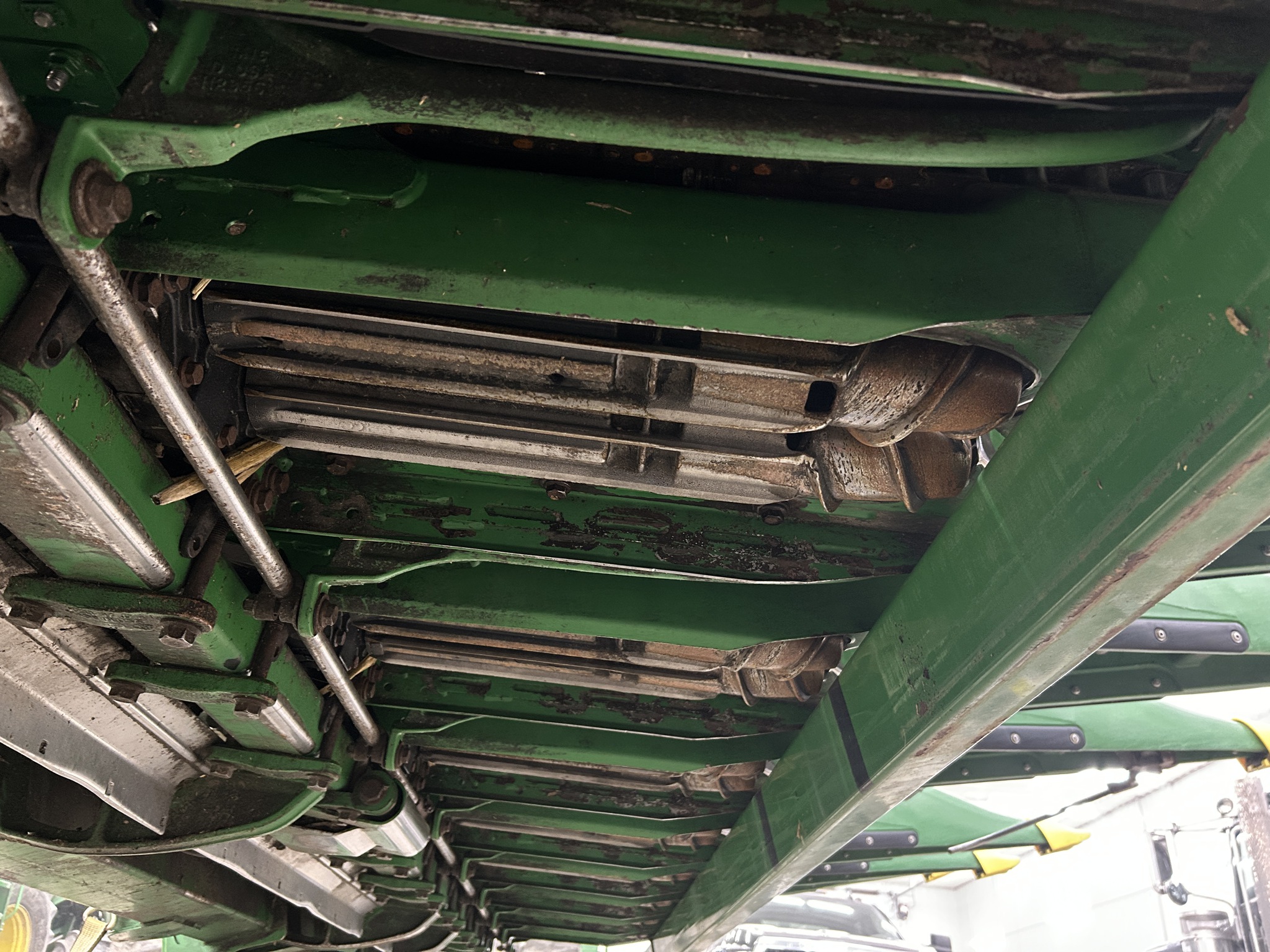 2014 John Deere 612C Image 8