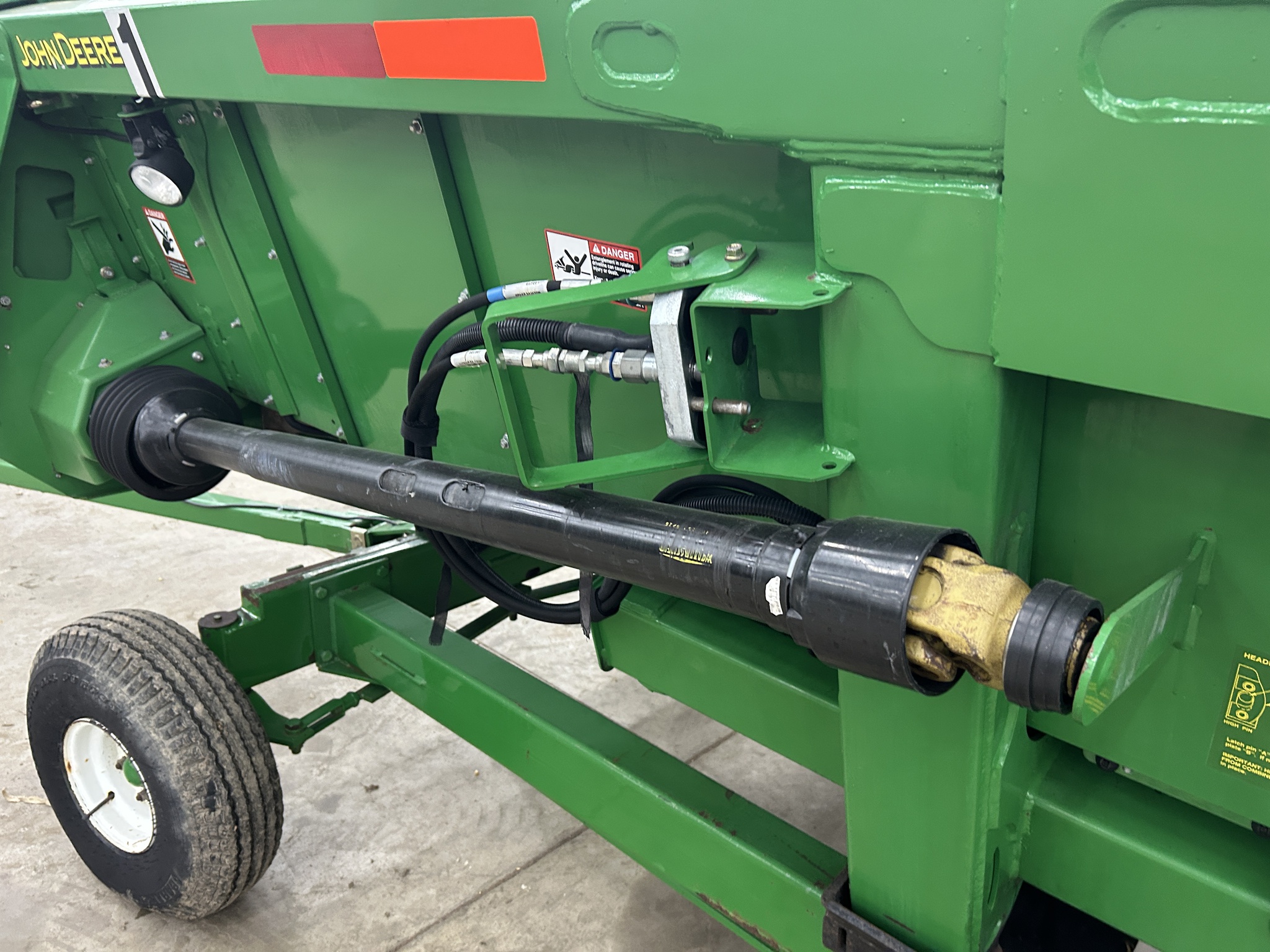 2014 John Deere 612C Image 22