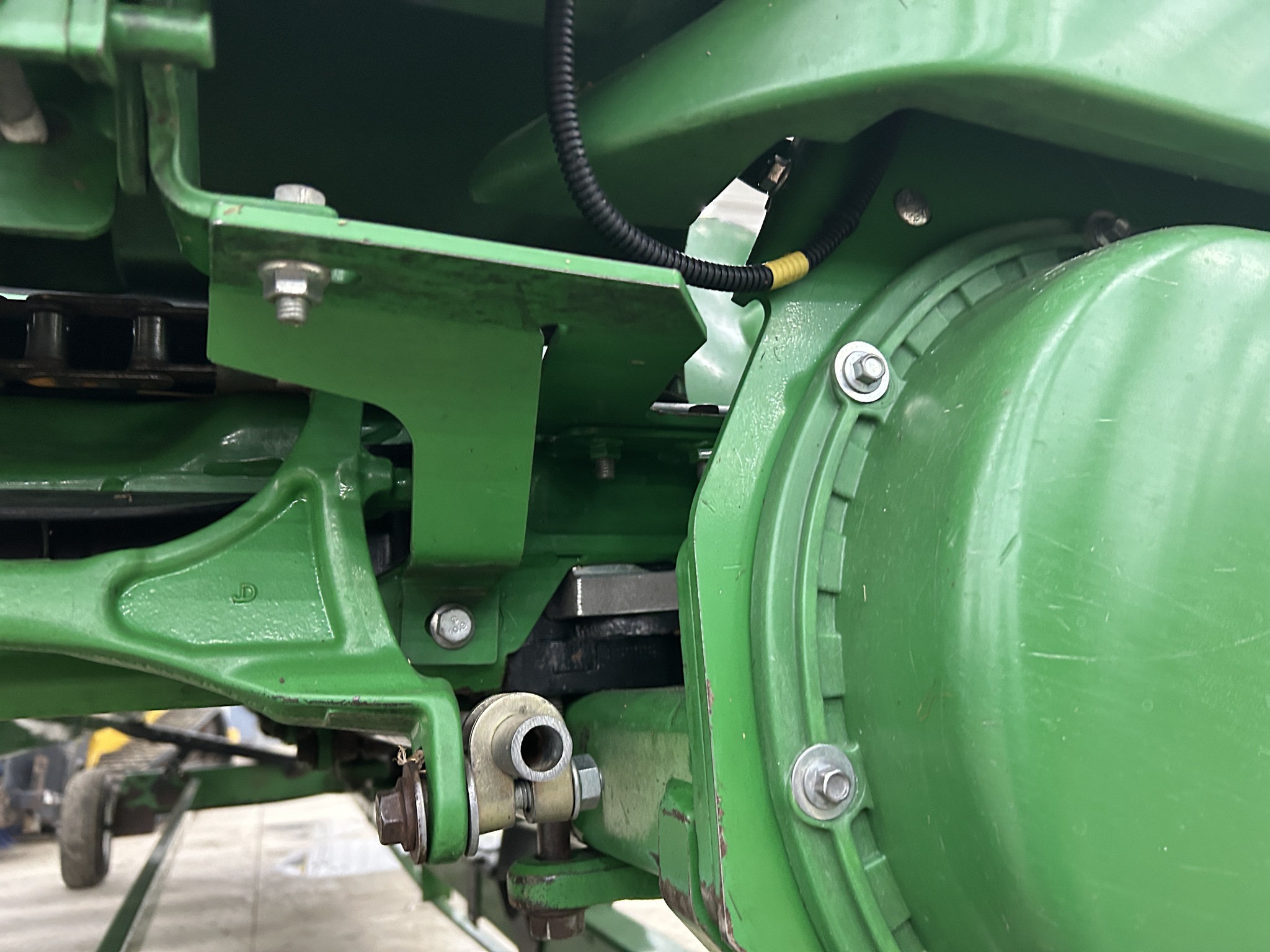 2014 John Deere 612C Image 27