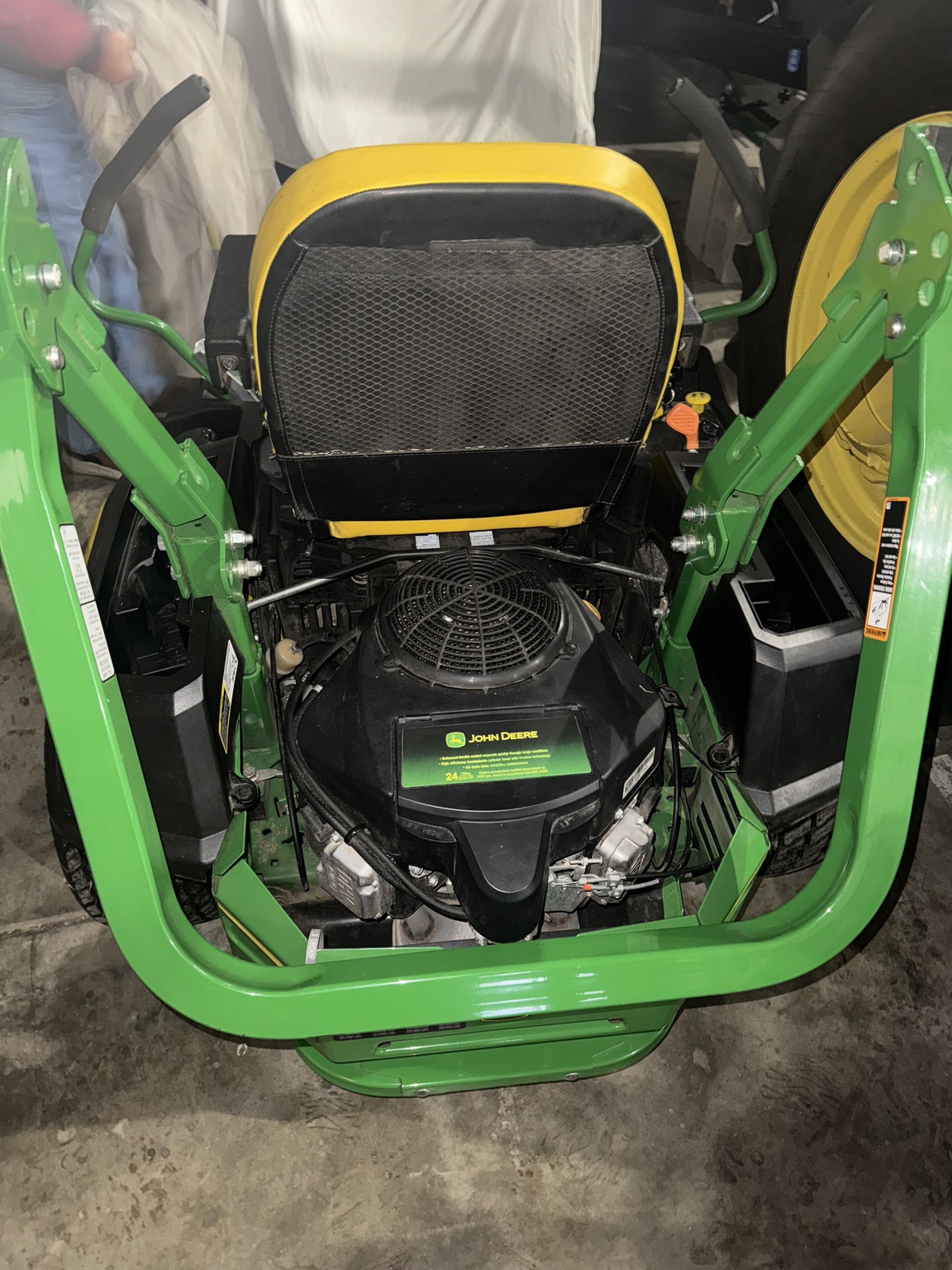 2022 John Deere Z530M Image 4