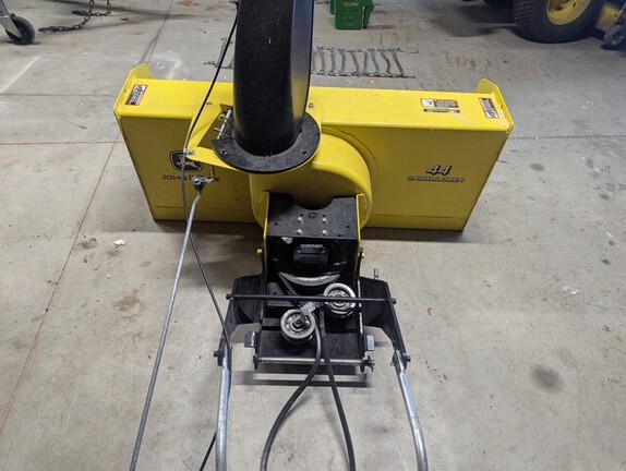 Photo of 2019 John Deere X390