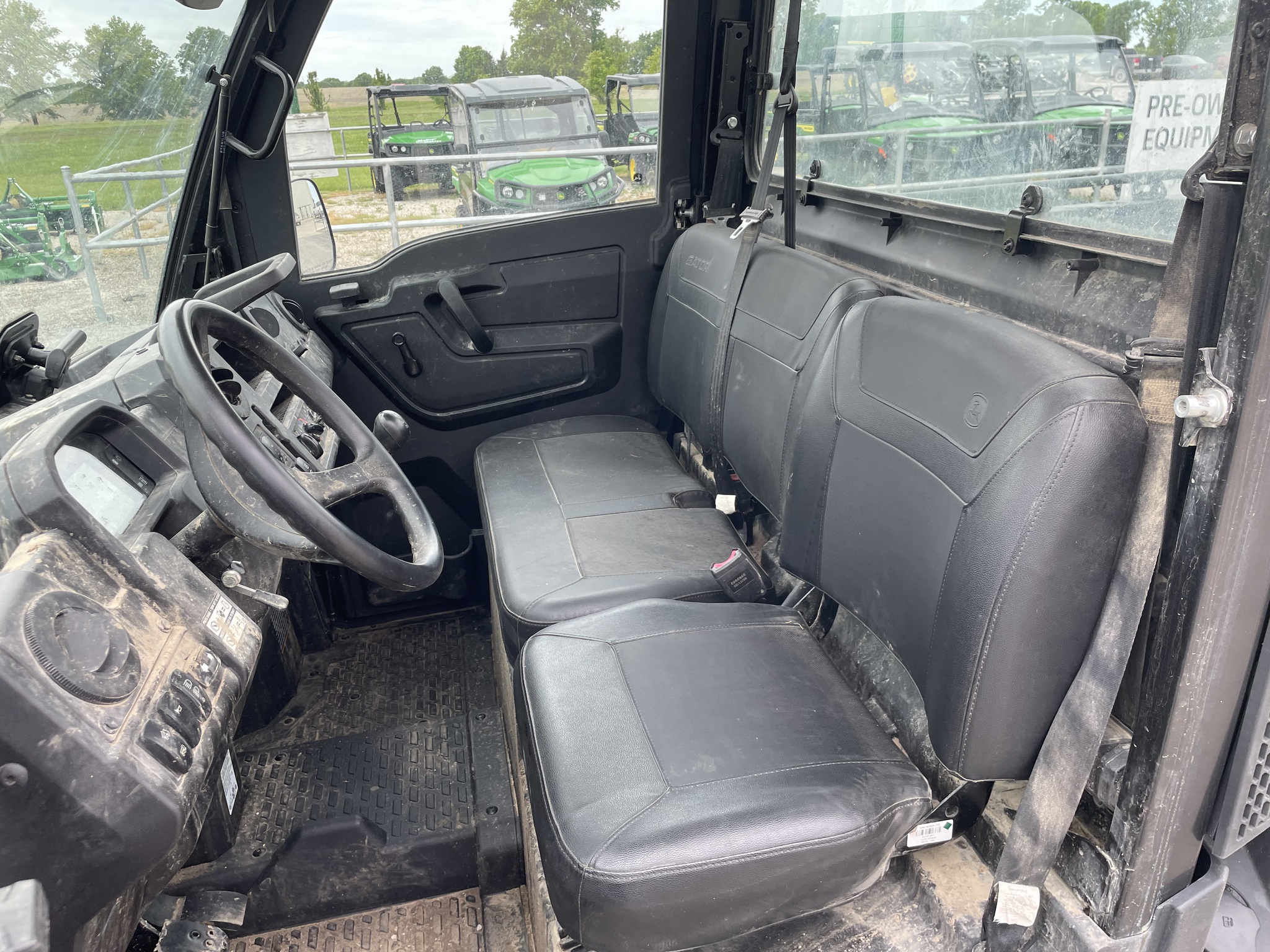  2025 John Deere XUV 845M at Heritage Tractor in Baldwin City, KS