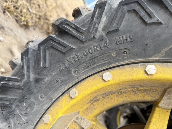 2019 John Deere XUV 835M - Photo12