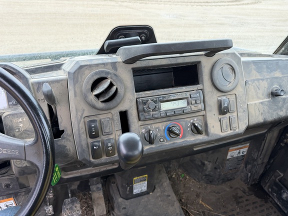 2019 John Deere XUV 835M - Photo22