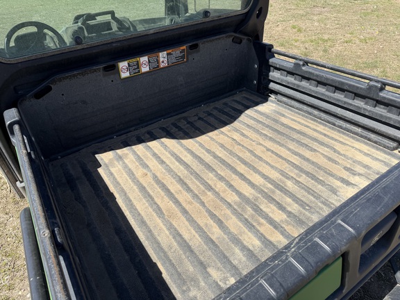 2019 John Deere XUV 835M - Photo15
