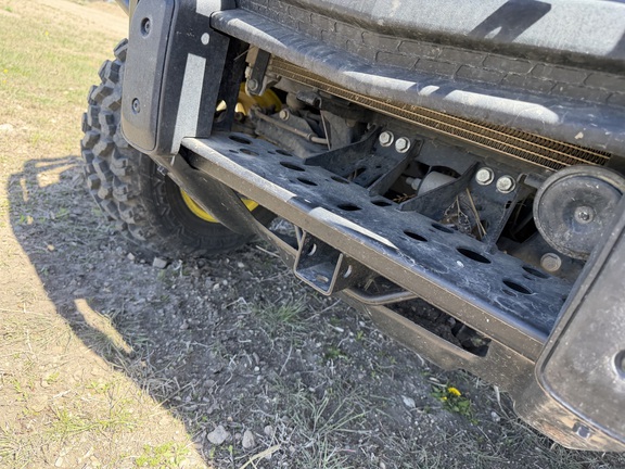 2019 John Deere XUV 835M - Photo17