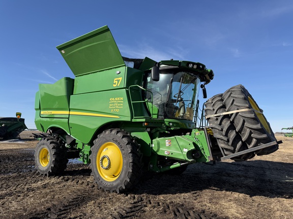  John Deere S770