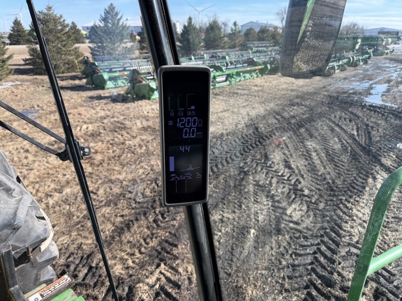 2024 John Deere S770 - Photo41