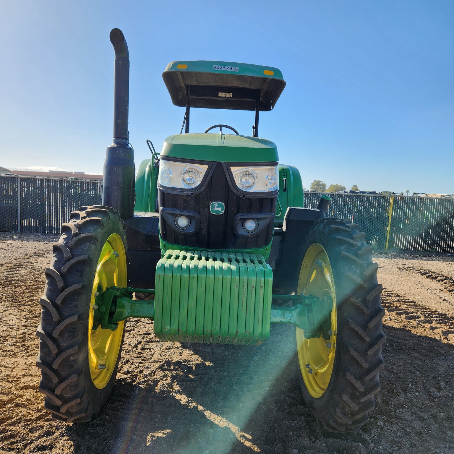 2019 John Deere 6130M Image 2