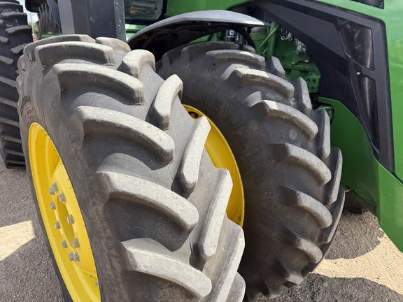 2025 John Deere 8R 410 - Photo12