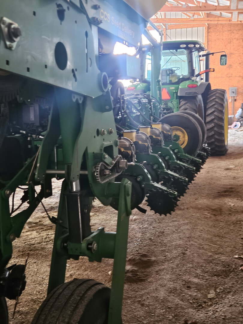 2014 John Deere 1770NT Image 3