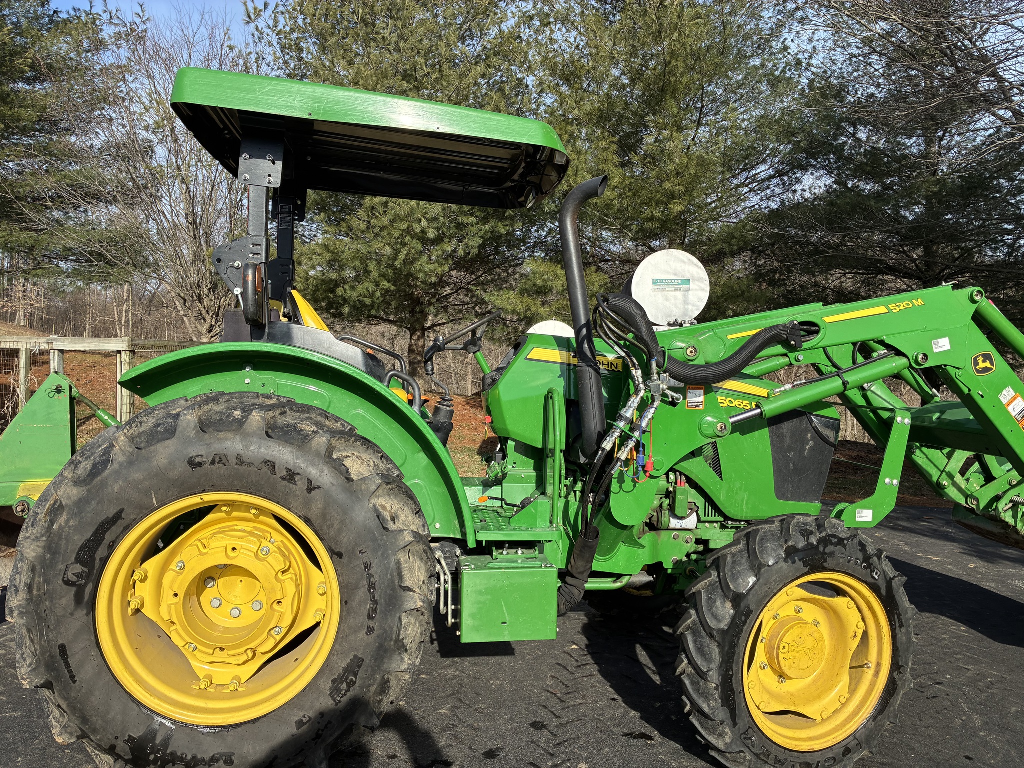 2019 John Deere 5065E