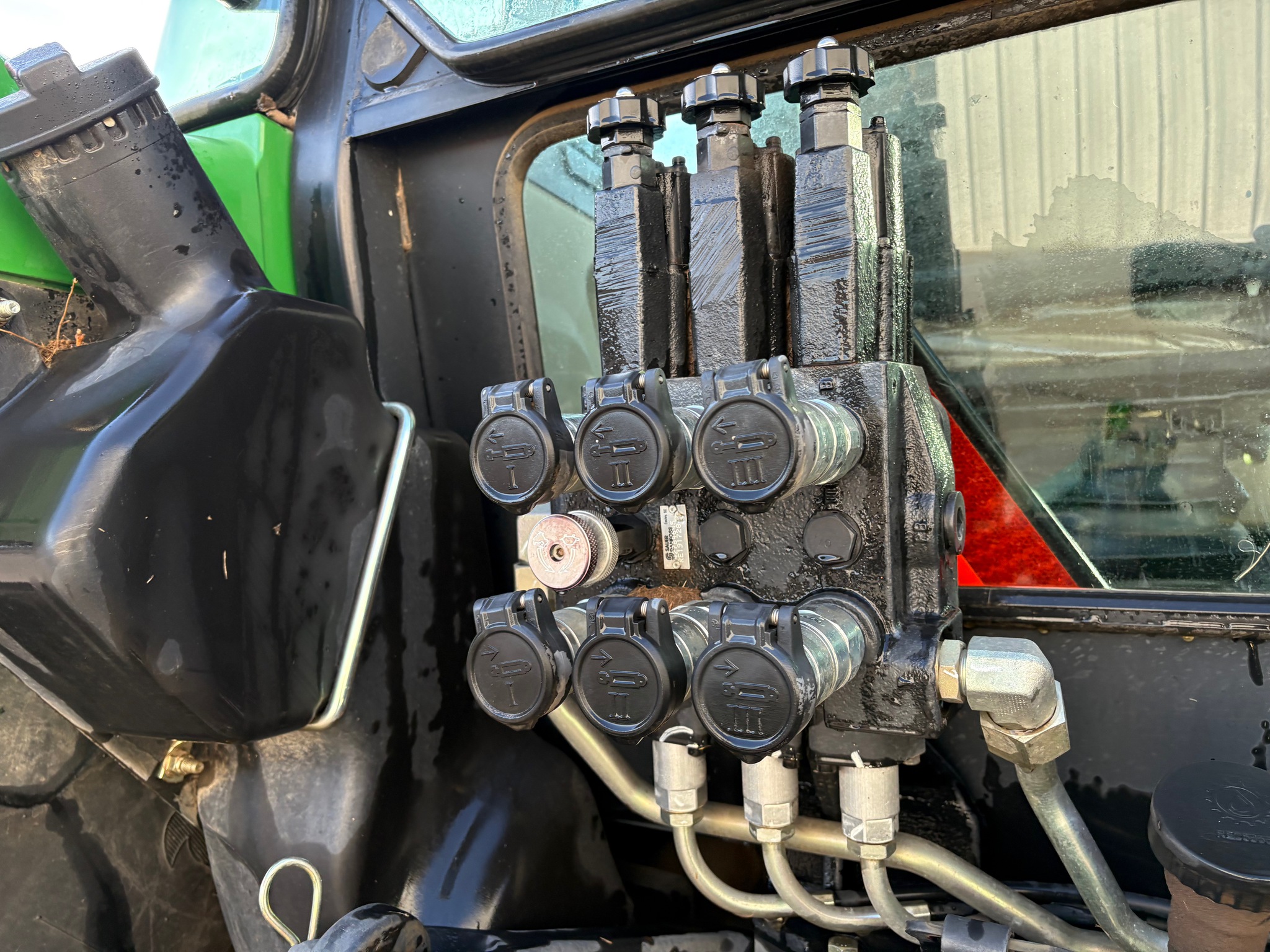 2007 John Deere 5625 Image 19