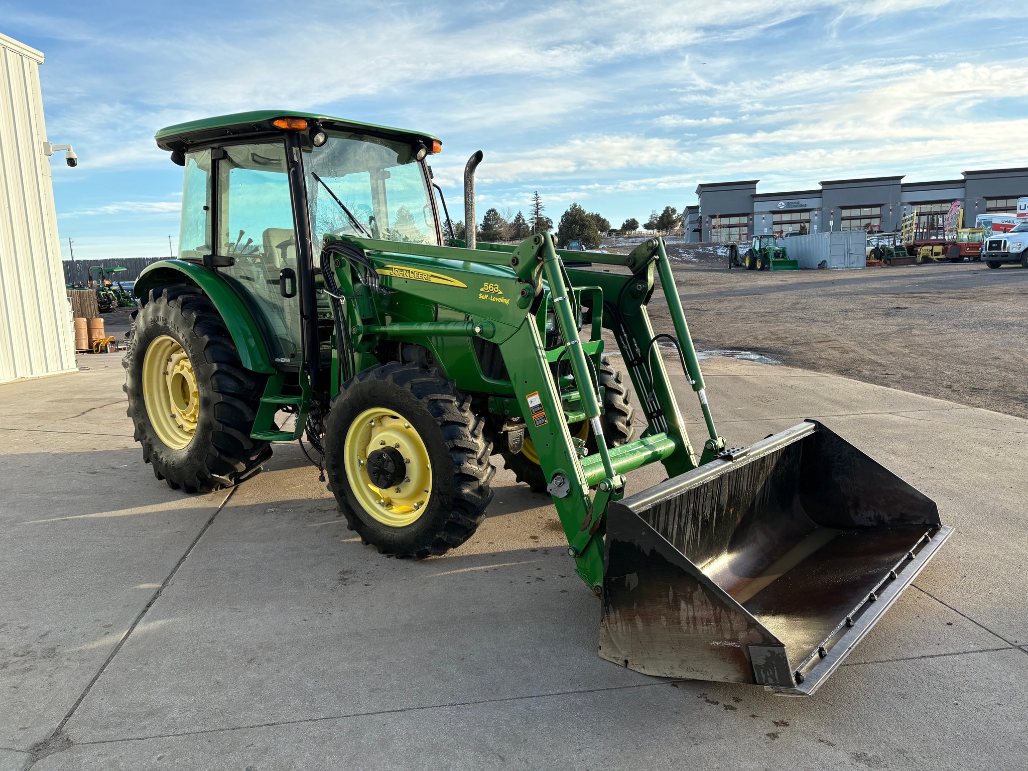 2007 John Deere 5625 Image 4