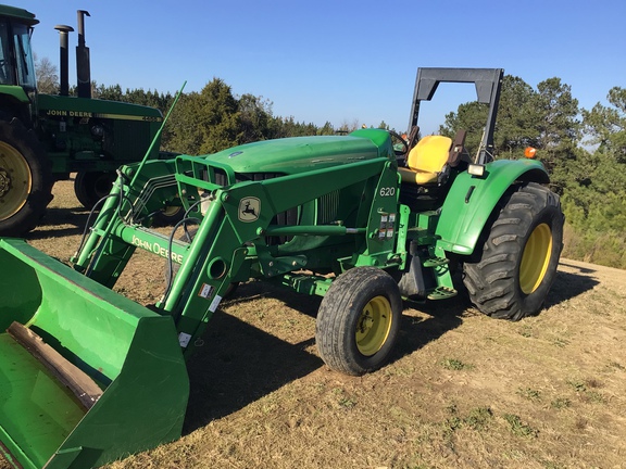 2003 John Deere 6420L Photo 3