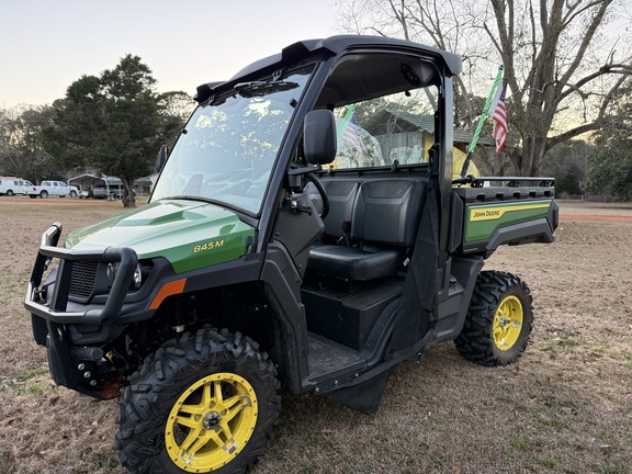 2025 John Deere XUV 845M Photo 1