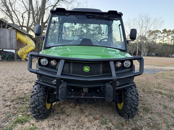2025 John Deere XUV 845M Photo 2
