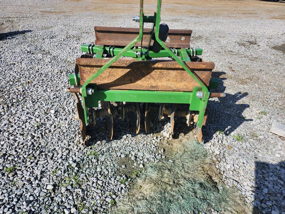 2021 Frontier DH1048